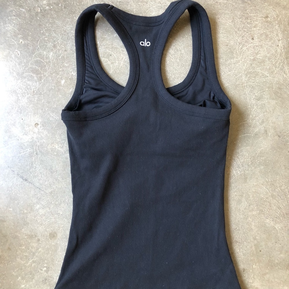 Alo tank top